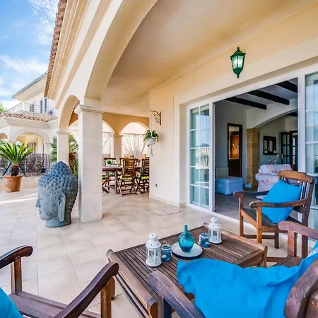 Holiday home Elegant With Private Pool *